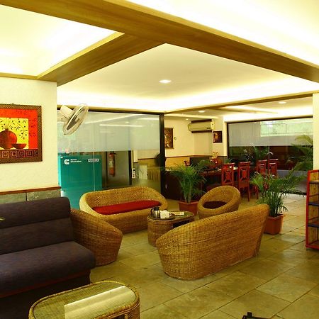 Hotel Maratha Residency Ratnāgiri Екстериор снимка