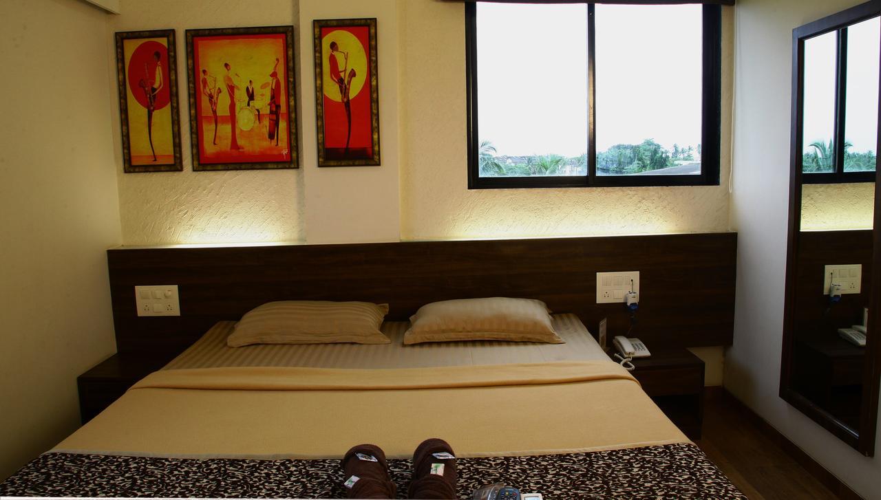 Hotel Maratha Residency Ratnāgiri Екстериор снимка