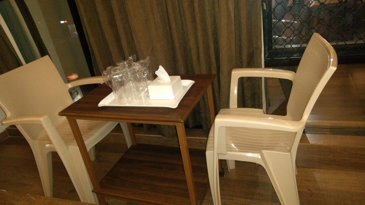 Hotel Maratha Residency Ratnāgiri Екстериор снимка